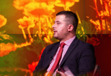 Дарио Николовски со убави вести за граѓаните: Го штитиме стандардот – пониска цена на струјата за 5% и евтина тарифа на струјата