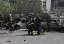 (ВИДЕО) Страшни снимки: Горат 5 автомобили на стариот полигон под скопското Кале