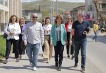 Лукаревска во друштво со ценети лекари од Велес: Здравствените работници го заслужуваат најдоброто – честит да е денот!