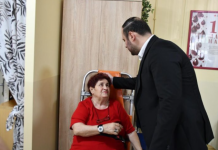 Помош за стари и изнемоштени лица: Од Општина Кисела Вода стартуваше проектот „Итно Копче”