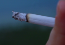 Посиромашните би се откажале од храна за да купат цигари – Македонците најголеми пушачи на цигари на Балканот