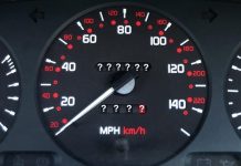 Како да се заштитите од „штелувањето“ на километражата кога купувате половен автомобил?