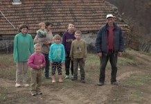 Живко некогаш ја бранел татковината, а сега во стихија останал без две деца и без покрив над главата