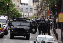 Страшна вест ги потресе сите: Две лица се убиени во напад со нож во училиште