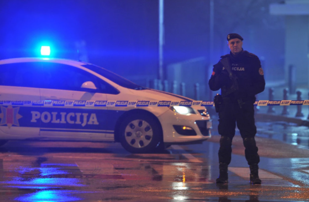 Не му дозволиле да уплати тикет – се вратил со оружје и пукал во обезбедувањето и обложувалницата