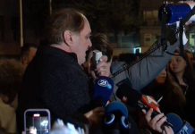 Tатко на Фросина порача: Направија друштво за наддавање како аукциски куќи „Кој ќе плати повеќе мито тој добива“