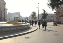 Граѓаните се шверцуваат за да се искористуваат за работа, повеќето од нив се жени и деца