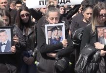Мајка на маршот во Кочани: Едно прашање, кој го уби мојот ангел, кој го уби мојот херој, кој ги пеплоса тие ангелски лица?