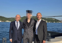 Јахоски доби пасош за матурата на синот, и покрај обвиненијата и милионската истрага
