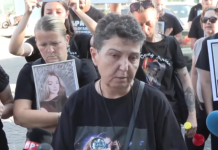 (ВИДЕО) И камен ќе заплаче: Мајка на трагично загинат во „Пулс“ си стави прав од изгорениот ранец на лицето