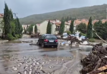 Тројца загинати во катастрофални поплави на Црното море, вонредна состојба во Бугарија
