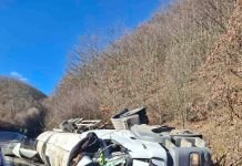 ФОТО: Во прекин е сообраќајот на магистралниот пат, поради тешка сообраќајна несреќа