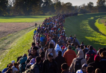 Македонија ќе добива 20.00 фунти од мигрант: Британските медиуми споделија детали – Милошоски демантираше