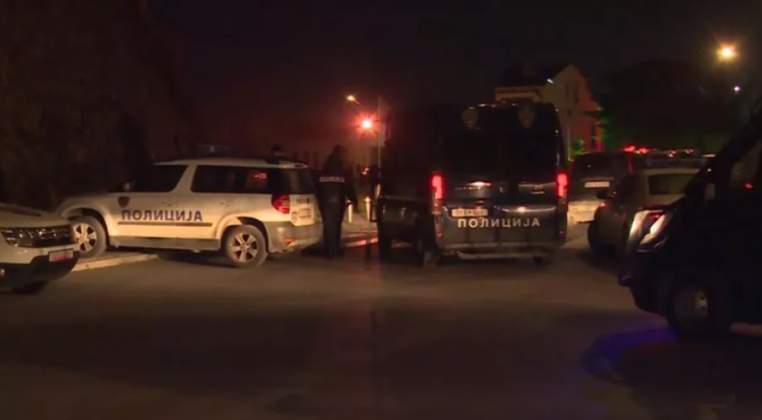 policija
