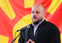 Градоначалникот на Бутел соопшти среќна вест: Тројката пристигна – двајца внуци и една внука